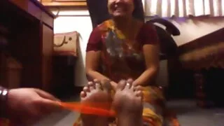 চশমা পরা অশ্লীল স্বর ...
