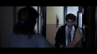 এই নিটোল স্বর্ণকেশী  ...