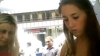 এই এশিয়ান মুরগি তার ...