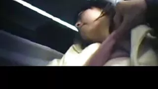 সুন্দর স্বর্ণকেশী এক ...