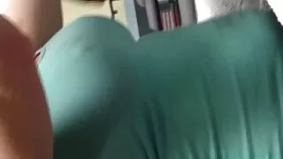 এই স্তুপীকৃত বোমাশেল ...