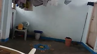 স্বর্ণকেশী wench তার ...
